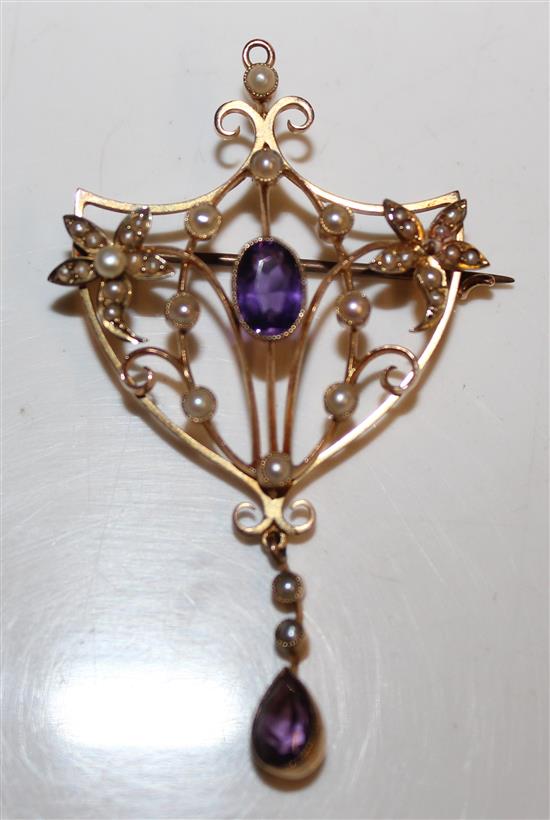 Gold , amethyst and pearl pendant